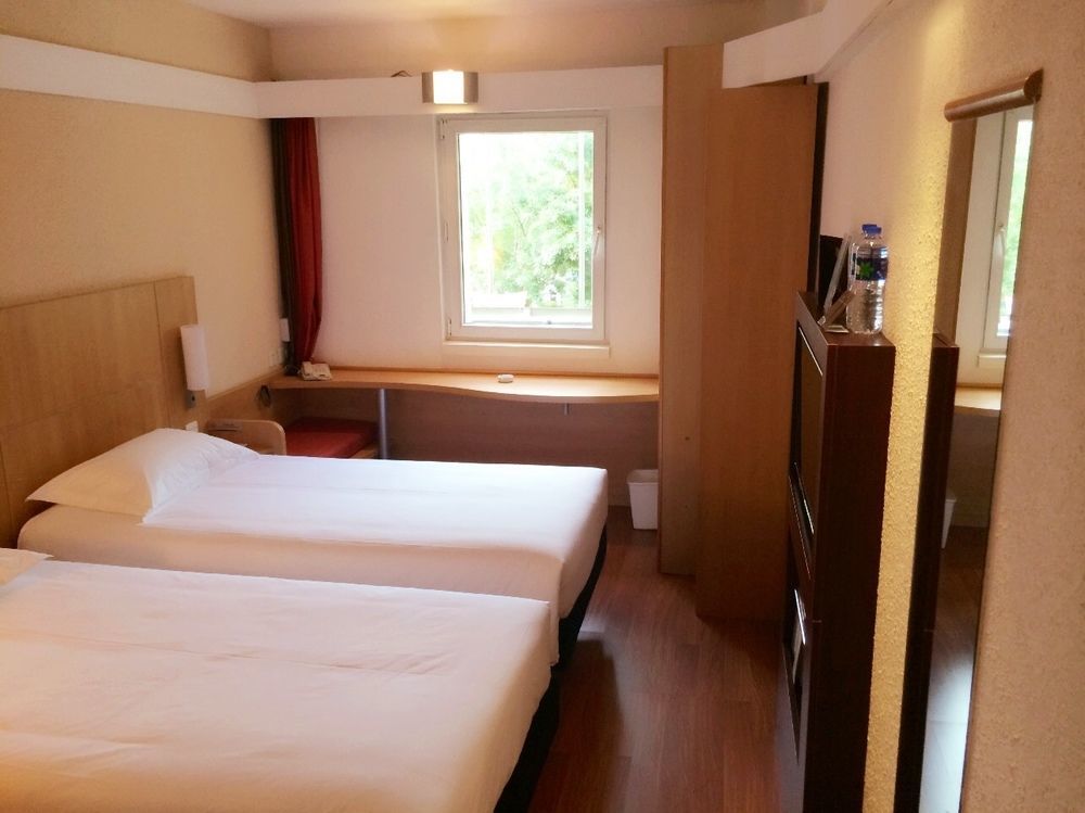Отель Ibis Tianjin Teda Экстерьер фото