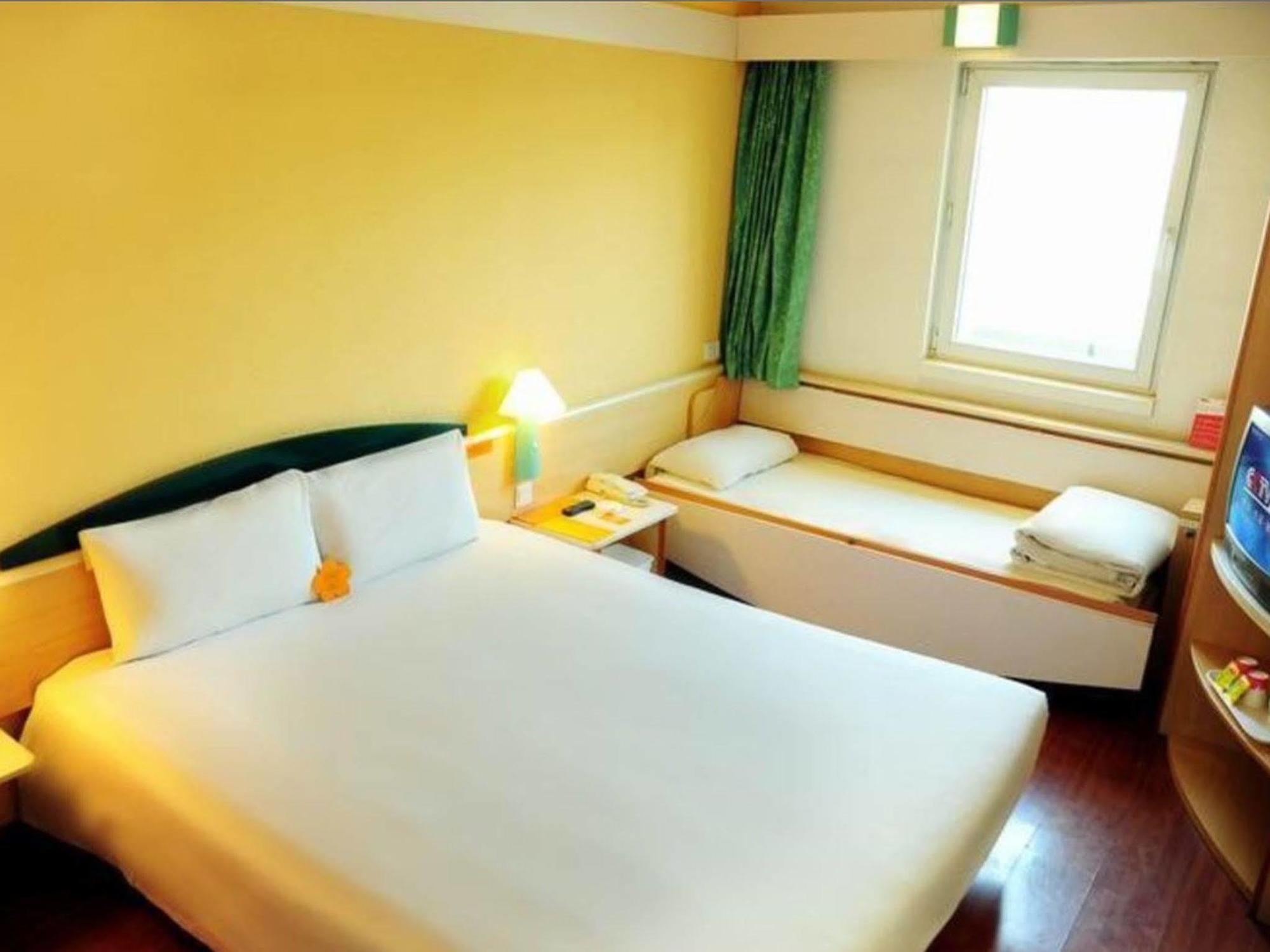 Отель Ibis Tianjin Teda Экстерьер фото