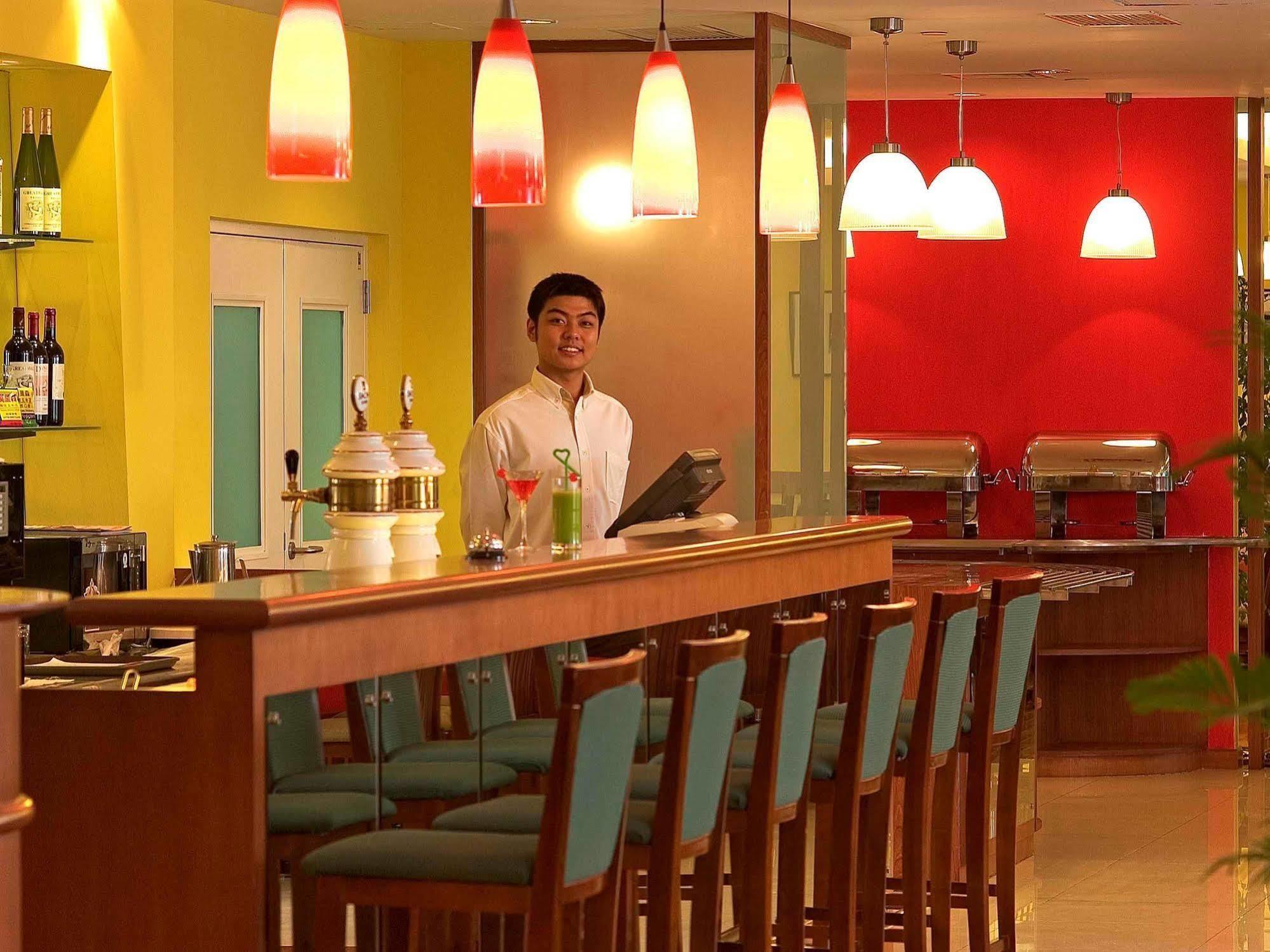 Отель Ibis Tianjin Teda Экстерьер фото